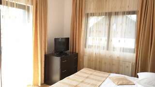 Апарт-отели Hotel Silvia Apart Sinaia Синая Апартаменты с 1 спальней-2