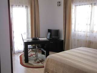 Апарт-отели Hotel Silvia Apart Sinaia Синая Номер-студио-21